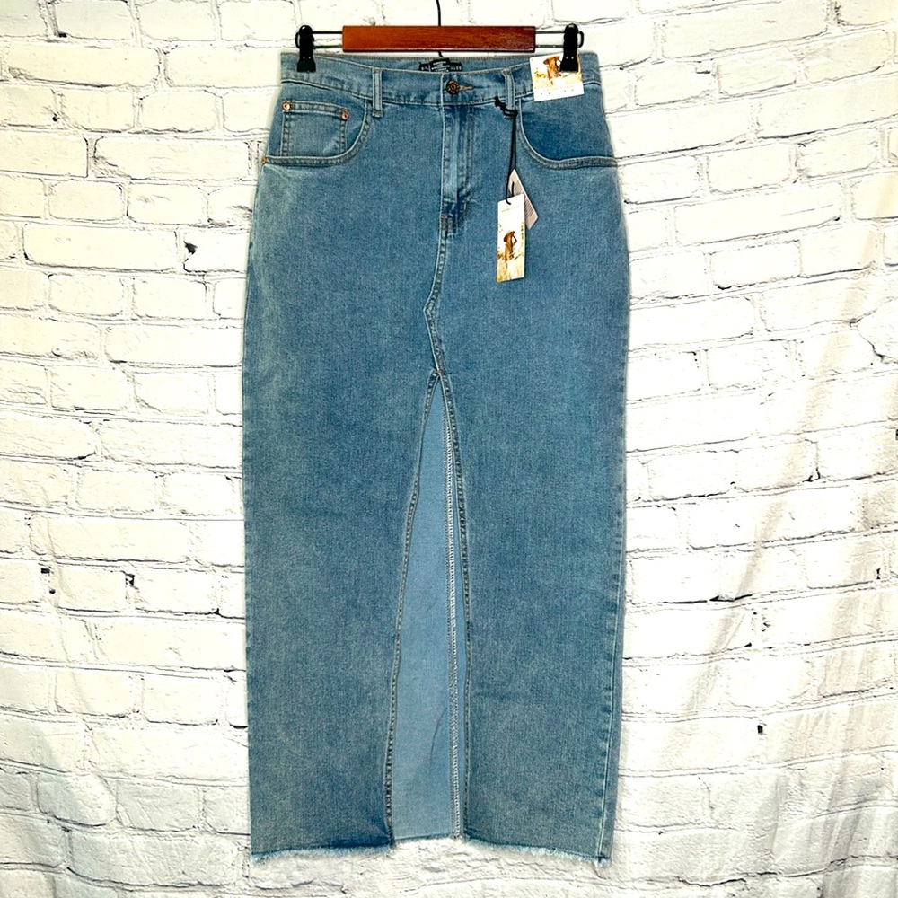 Sincerely Jules Maxi Blue Jean Open Split Front Maci Skirt Size 7 / 27